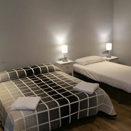 ゲストハウス オスタル ミミ ラ ランブラス *