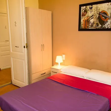 Guest house Mimi Ramblas *