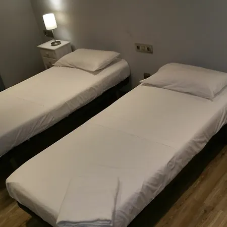 Mimi Ramblas Guest house *