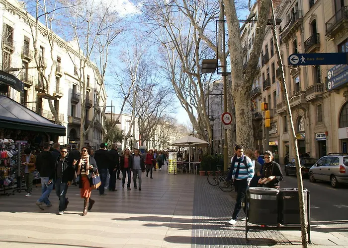 Guest house Mimi Ramblas Barcelona