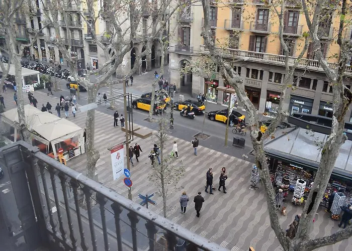 Guest house Mimi Ramblas Barcelona