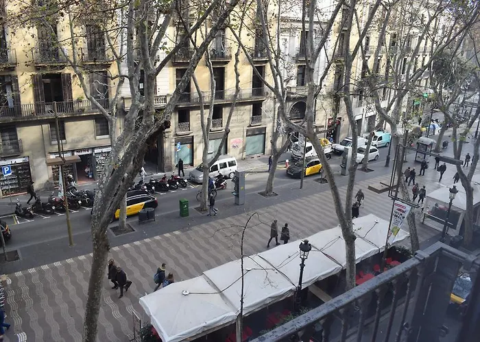 Mimi Ramblas Guest house *