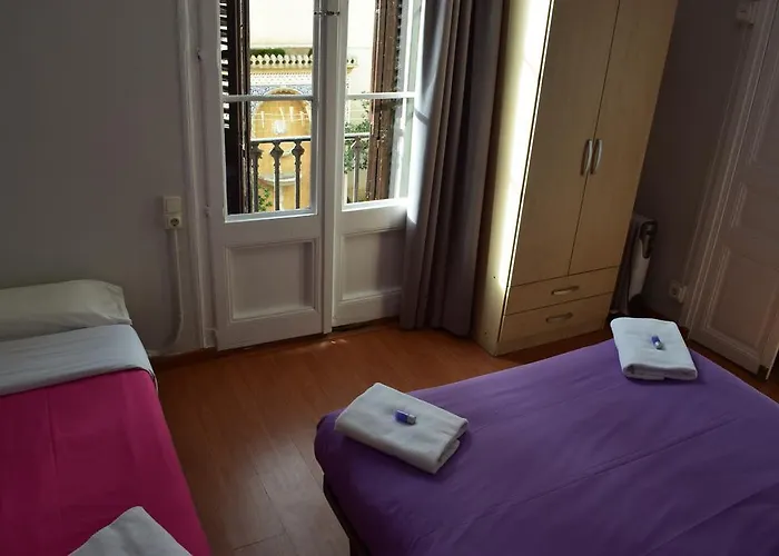 Mimi Ramblas Guest house