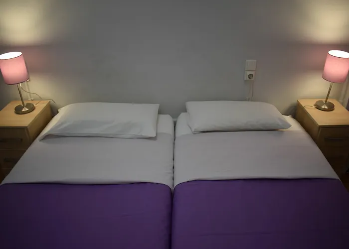 Mimi Ramblas Guest house *